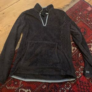 Fuzzy jacket/sweatshirt